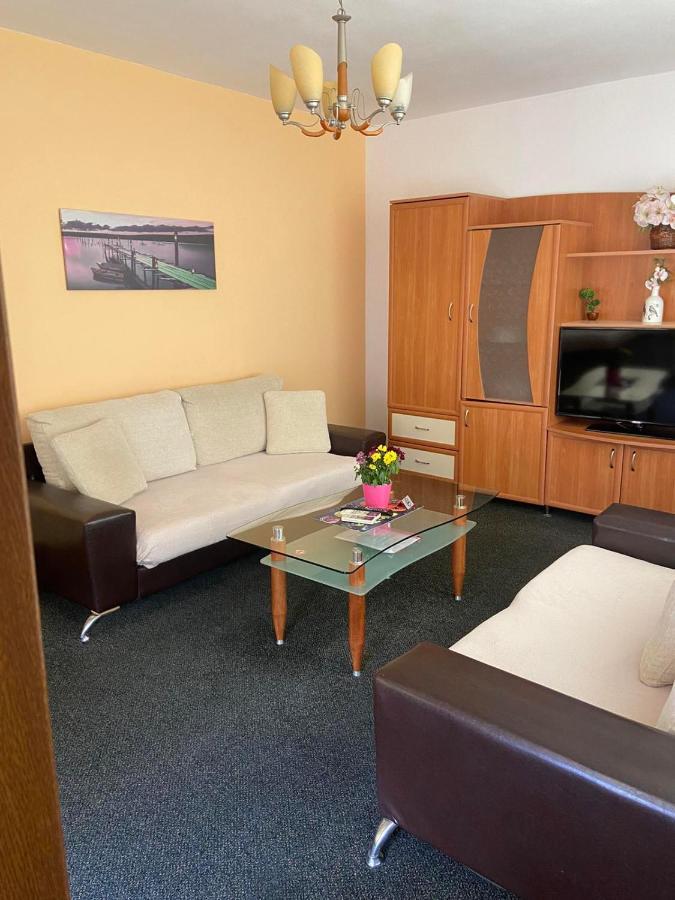 Hotel Tedi Asenovgrad Esterno foto