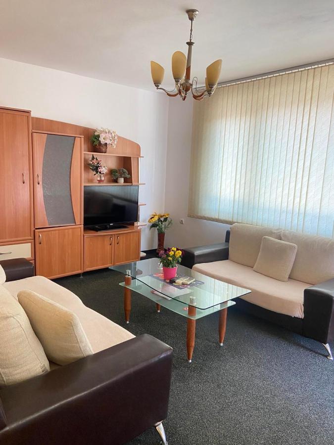 Hotel Tedi Asenovgrad Esterno foto