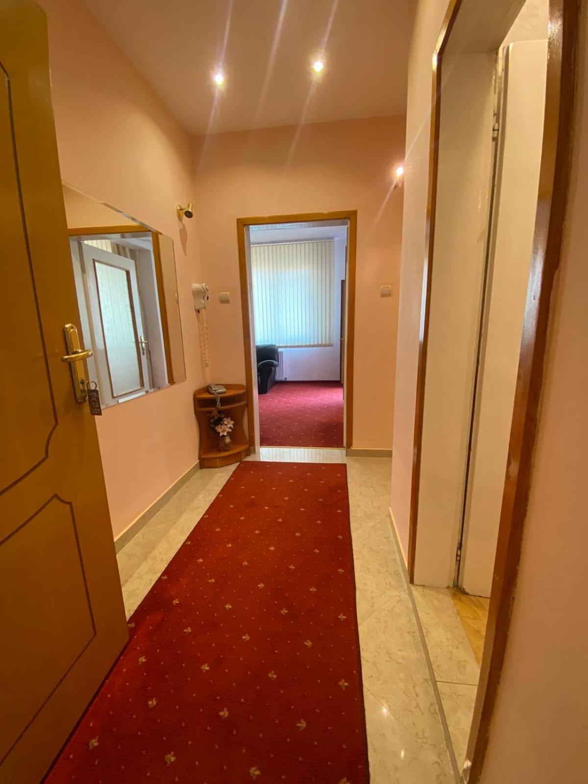 Hotel Tedi Asenovgrad Esterno foto