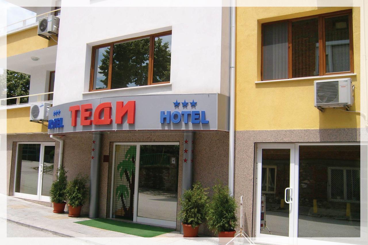 Hotel Tedi Asenovgrad Esterno foto